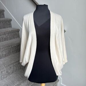 100% Cashmere Ivory Cocoon Swearer OS minimal piling
